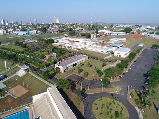 Diretoria da FEV entrega obras e apresenta mais novidades