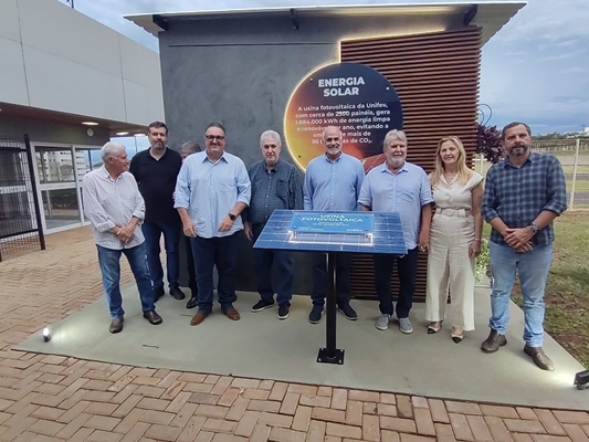 UNIFEV inaugura usina solar com 2,5 mil placas