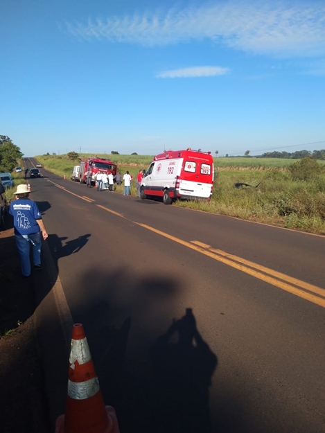 HOMEM MORRE EM QUEDA DE CARRO EM RIBANCEIRA