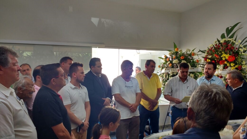 Ex-vereador e cartorário José Belarmino é homenageado em velório 