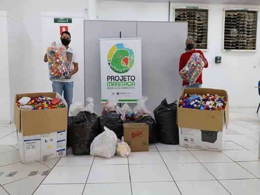 Arrecadação de tampinhas é entregue ao Fundo Social