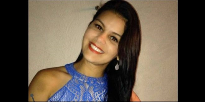 MULHER É ASSASSINADA COM 12 FACADAS 