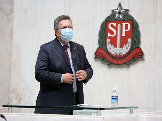 Carlão conquista aumento de teto do Iamspe para Santa Casa 