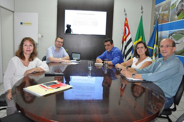 PREFEITURA ORGANIZA CADASTRO GERAL DA BICHARADA