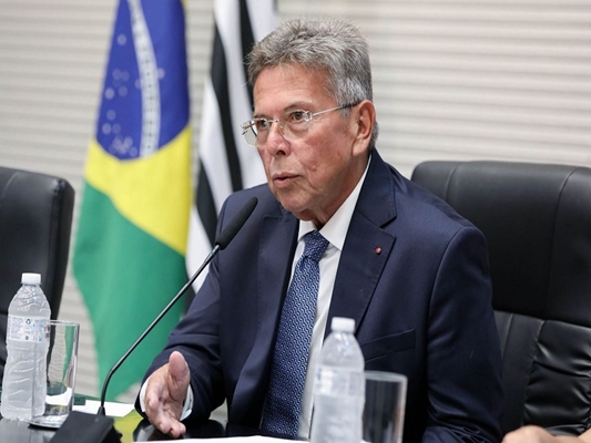 Carlão Pignatari é reconduzido à presidência da CPI dos Lixões 