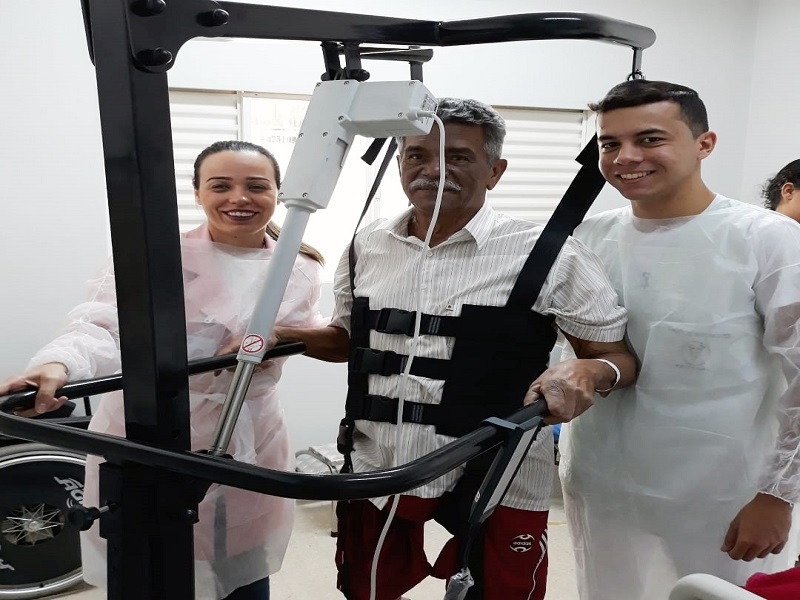 ANDADOR ELÉTRICO PRA SANTA CASA