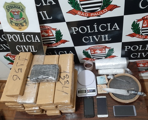 Mecânicos são presos com mais de 33 kg de drogas