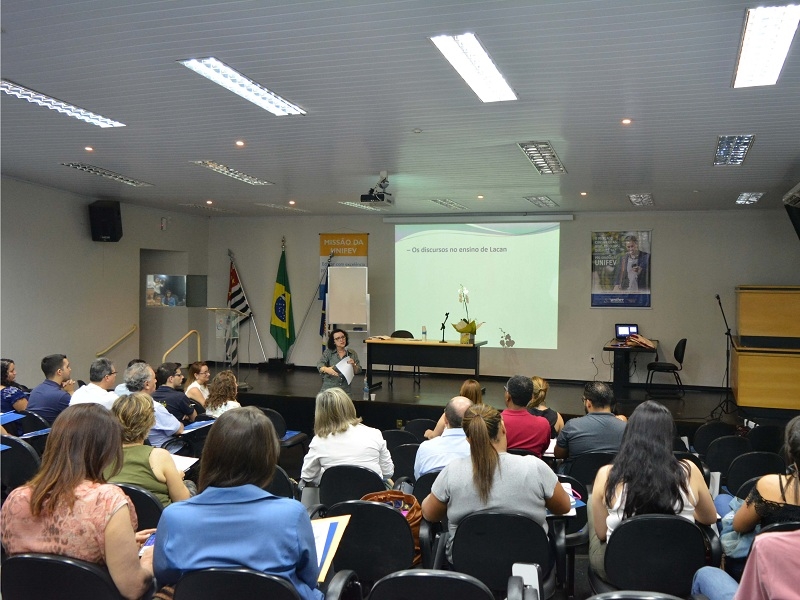 Psicanálise recebe profissional de Ribeirão Preto