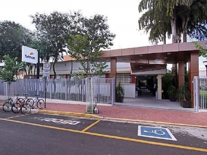 Curso de operador de caixa no SENAC de Votuporanga