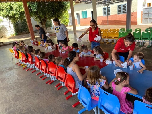 Unifev: Natal especial para crianças de entidades 