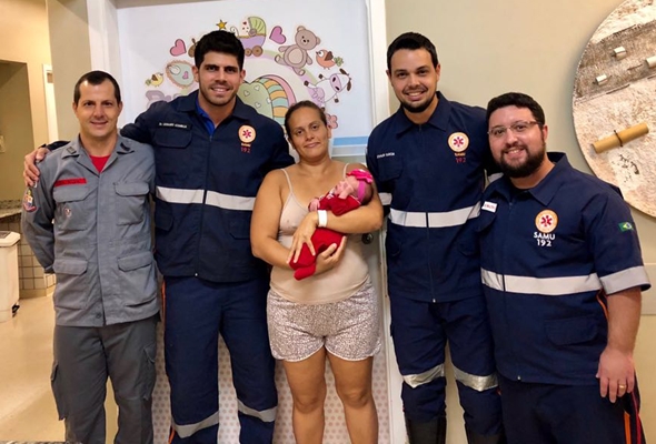 HELLOÁ CHEGA AO MUNDO COM A AJUDA DO SAMU