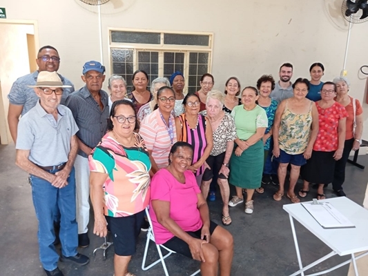 Idosos do CRAS Norte participam de ação integrada de saúde 