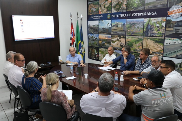 PREFEITURA FAZ FORÇA-TAREFA CONTRA DENGUE