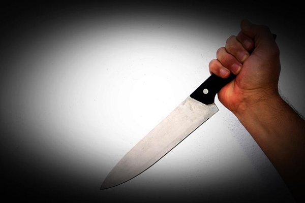 Irmão mata outro com facadas no pescoço em Valentim Gentil 