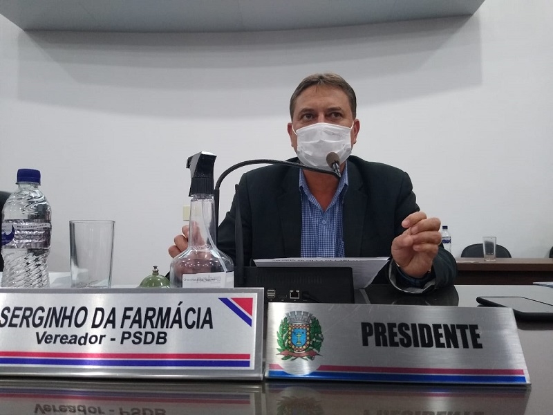 Presidente da Câmara elogia secretários