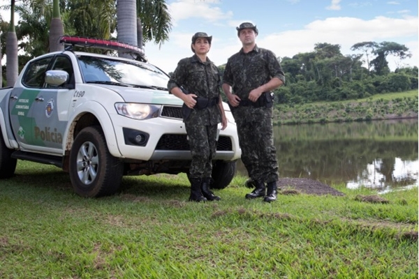 POLÍCIA AMBIENTAL ADOTA NOVO VISUAL NO FARDAMENTO