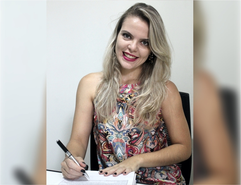 Contabilista formada pela UNIFEV atua como analista do Executivo