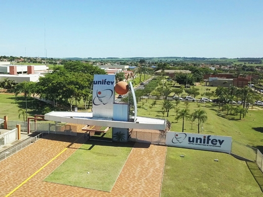 UNIFEV DÁ 40% DE DESCONTO PRA ALUNOS TRANSFERIDOS