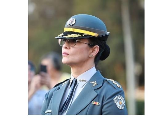 A primeira mulher neste cargo