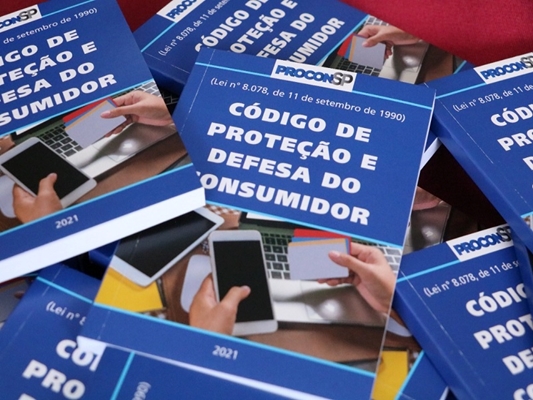 Consumidora é indenizada por problemas em máquina