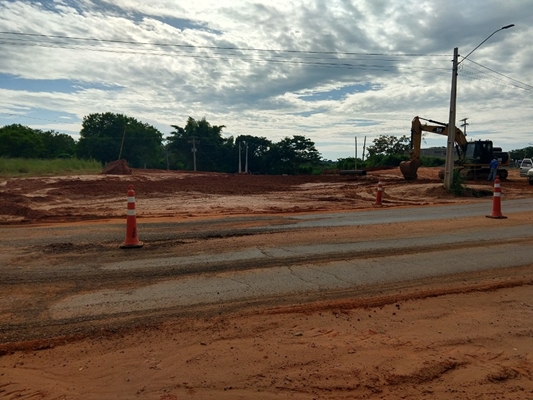 Saev Ambiental conclui troca de emissário no trevo de Parisi