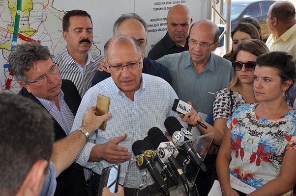 ALCKMIN REINAUGURA ESTRADA 27 E PROMETE NOVO ACESSO