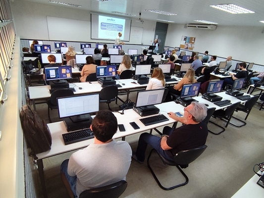 Docentes da Unifev otimizam a elaboração de avaliações com apoio de IA