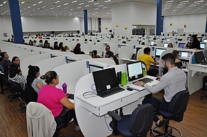 SERVIÇOS SÃO OS QUE MAIS EMPREGAM