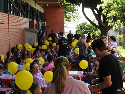 POLÍCIA FEDERAL DE JALES FAZ ATIVIDADE EDUCATIVA CONTRA AS DROGAS