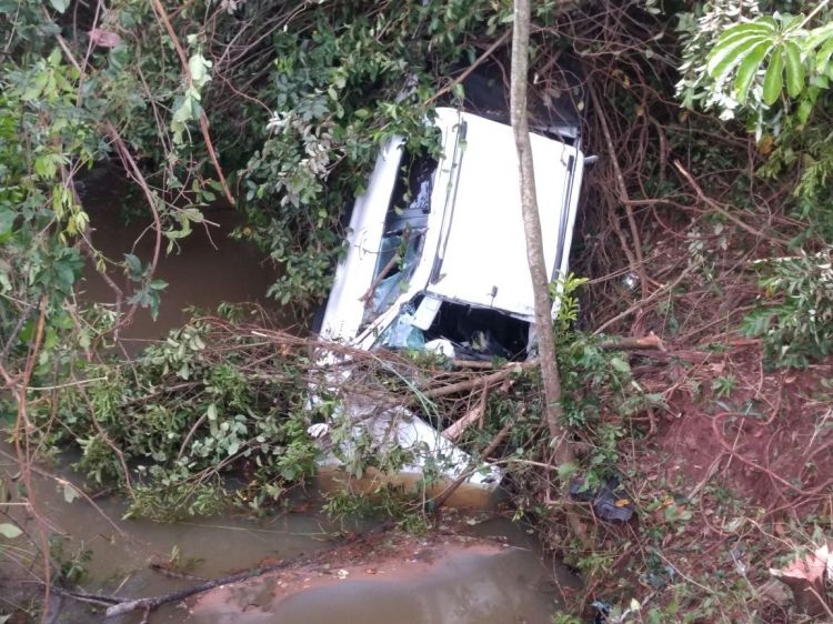 EMPRESÁRIO DA REGIÃO GRAVEMENTE FERIDO EM ACIDENTE
