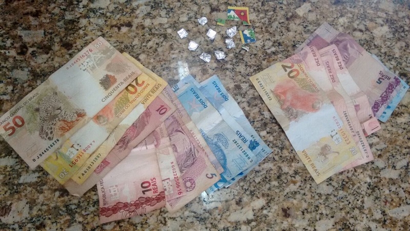 PM PEGA 5 JOVENS COM LSD EM VOTUPORANGA