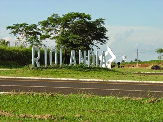 Rapaz atira na namorada e sogra e depois se mata em Riolândia