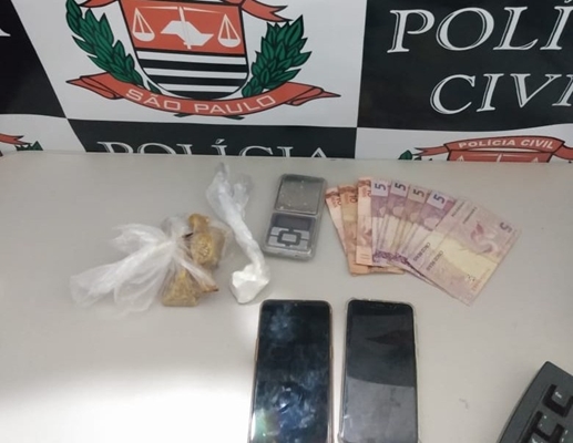 Polícia Civil prende mulheres traficantes em Macaubal