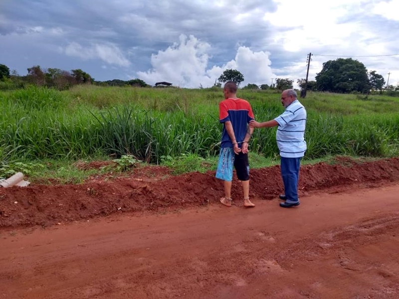 DIG PRENDE ADOLESCENTE ACUSADO DE ESFAQUEAMENTO