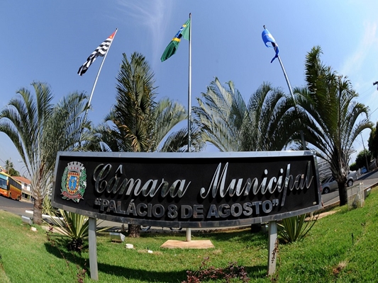 Câmara de Votuporanga convoca aprovados em concurso