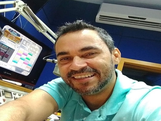 Radialista Osmar Cunha morre ao 51 anos