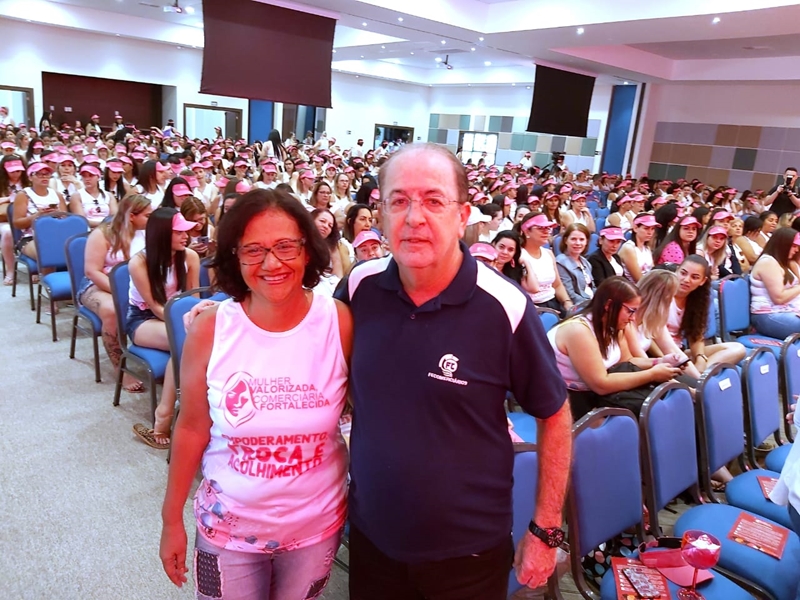 Comerciários de Votuporanga em evento em Avaré