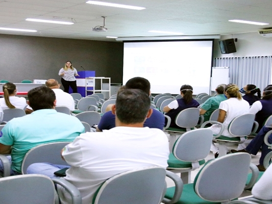 Votuporanga capacita rede no combate ao AVC
