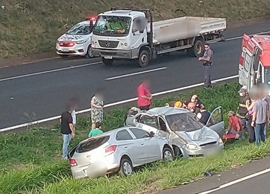 Acidente envolve 3 veículos na Euclides da Cunha 