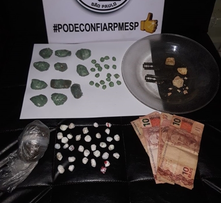 TRAFICANTE DE 26 ANOS ANOS PRESO COM MACONHA E CRACK