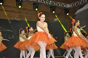 BALÉ NA CONCHA ACÚSTICA