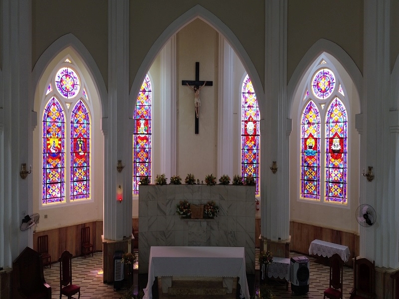 Vitrais da Catedral são restaurados 