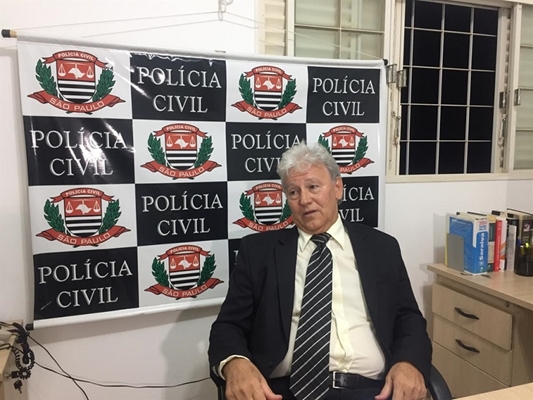 TÊNIS ACHADO AO LADO DE OSSADA PODE AJUDAR NA IDENTIFICAÇÃO