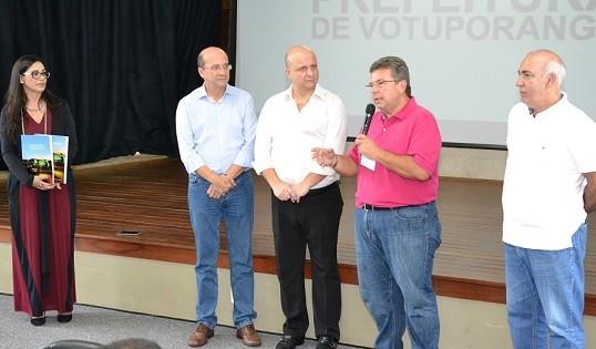 Deputado Carlão reforça pedido de Estância Turística para Votuporanga 