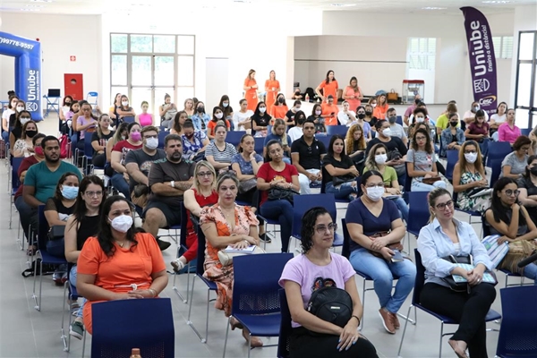 Prefeitura Prefeitura recepciona novos profissionais para escolas