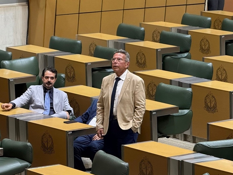 Carlão Pignatari vota a favor do aumento salarial de 10% para as polícias