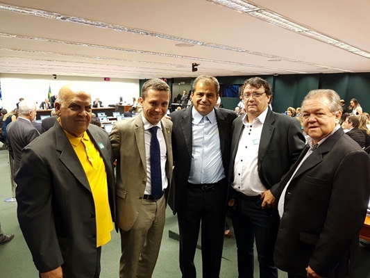 Vereadores de Votuporanga pedem equipamento para Santa Casa em Brasília