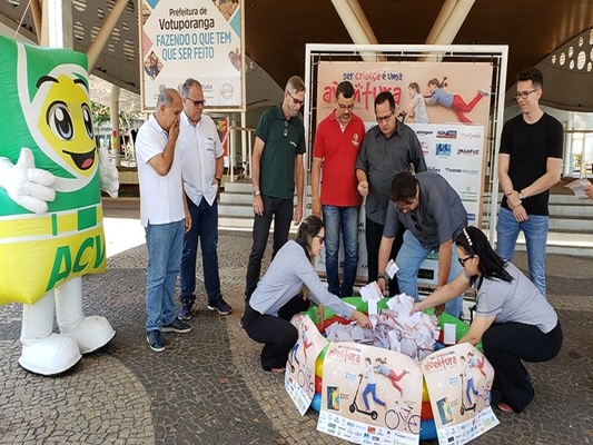 CONFIRA QUEM SÃO OS GANHADORES DO DIA DA CRIANÇA