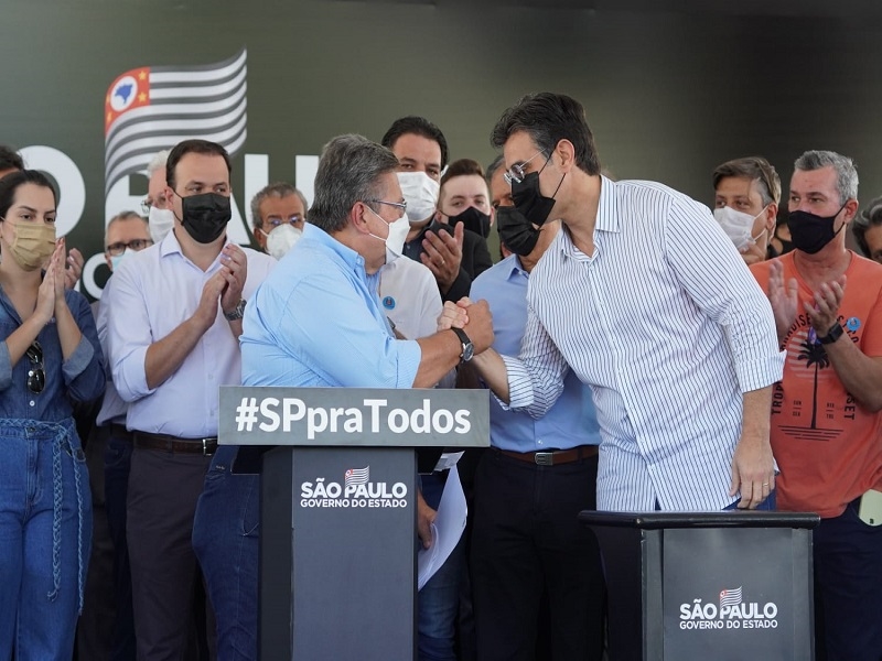 Carlão Pignatari acompanha visita de vice-governador