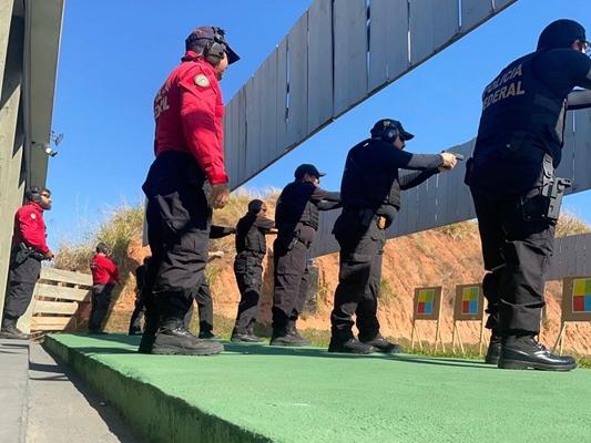 Policiais federais de Jales fazem treinamento